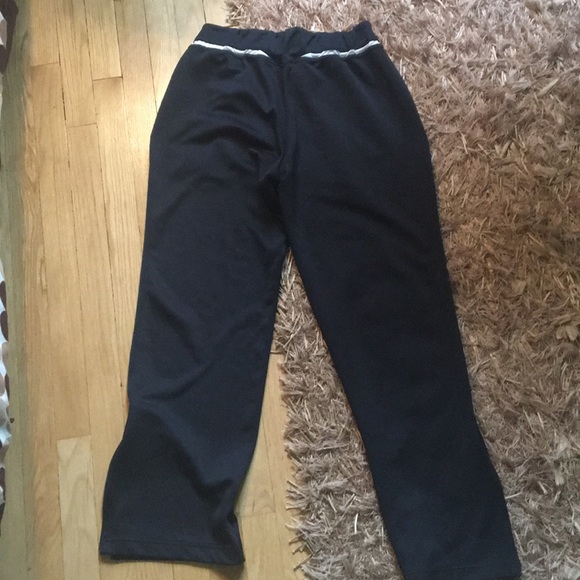 Nike athletic pants - Picture 2 of 3